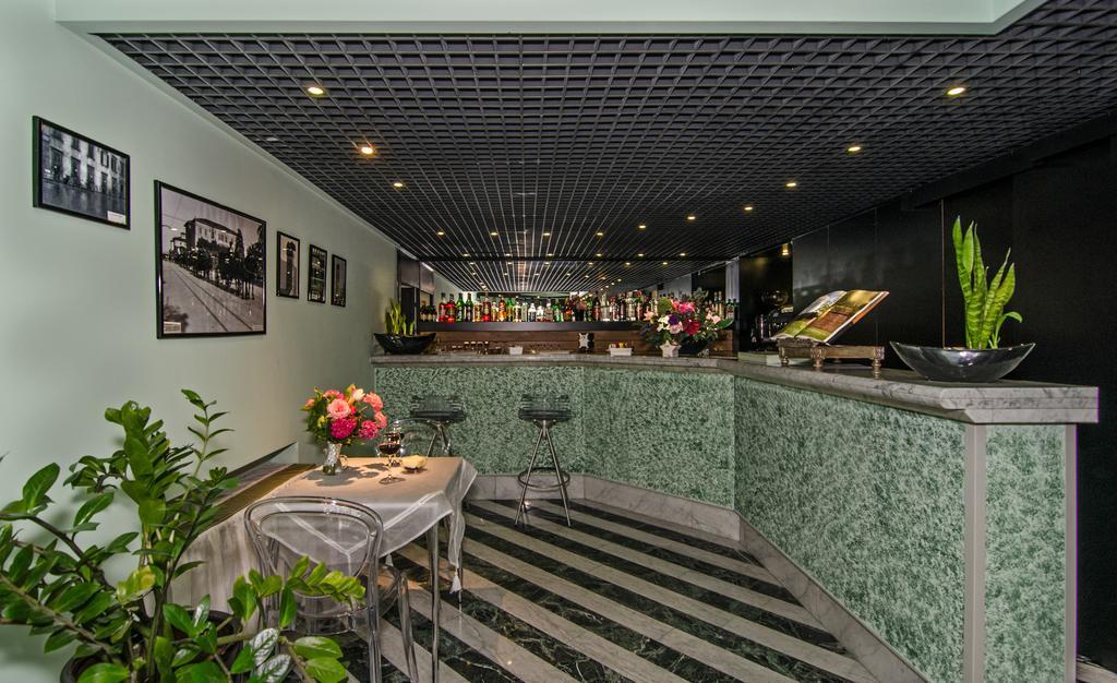 Hotel Rex Lucca Bagian luar foto