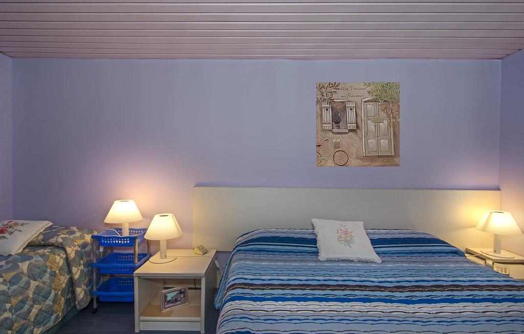 Hotel Rex Lucca Bagian luar foto