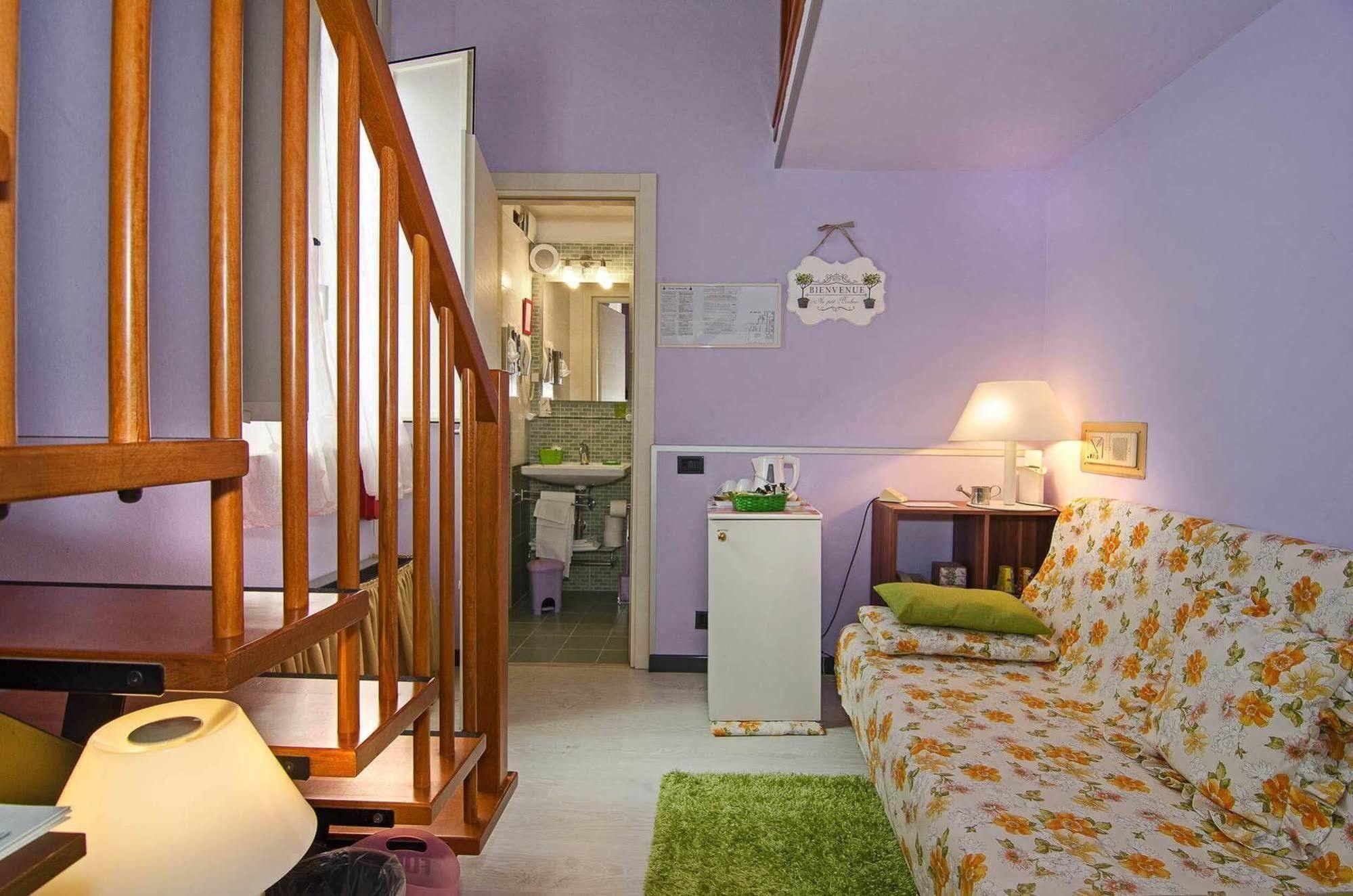Hotel Rex Lucca Bagian luar foto
